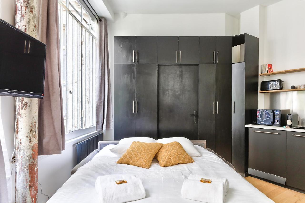 New Loft In The Heart Of - An Ecoloflat Apartment