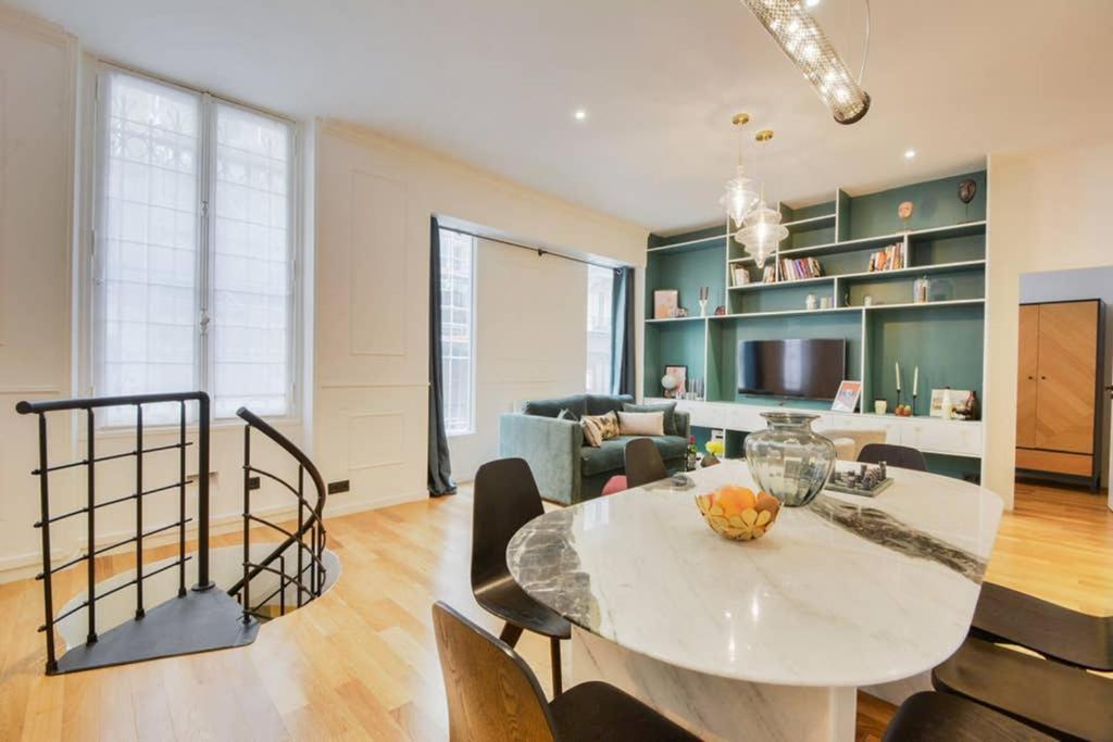 Apartamento Amazing 10bed In The Heart Of Le Marais And Suprises... Paris