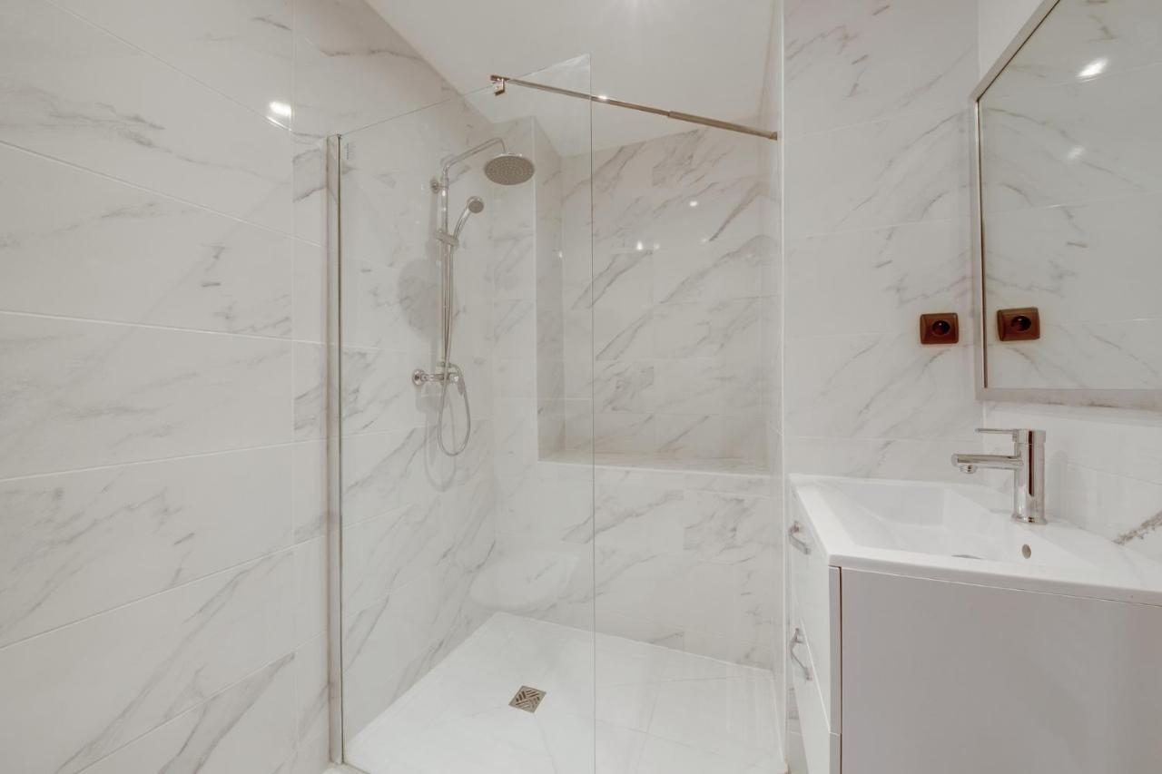 148 Jacky, Superb Apt, Center Of