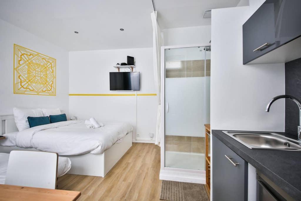 Cosy Independant Proche Gare Et Jardin Apartamento *
