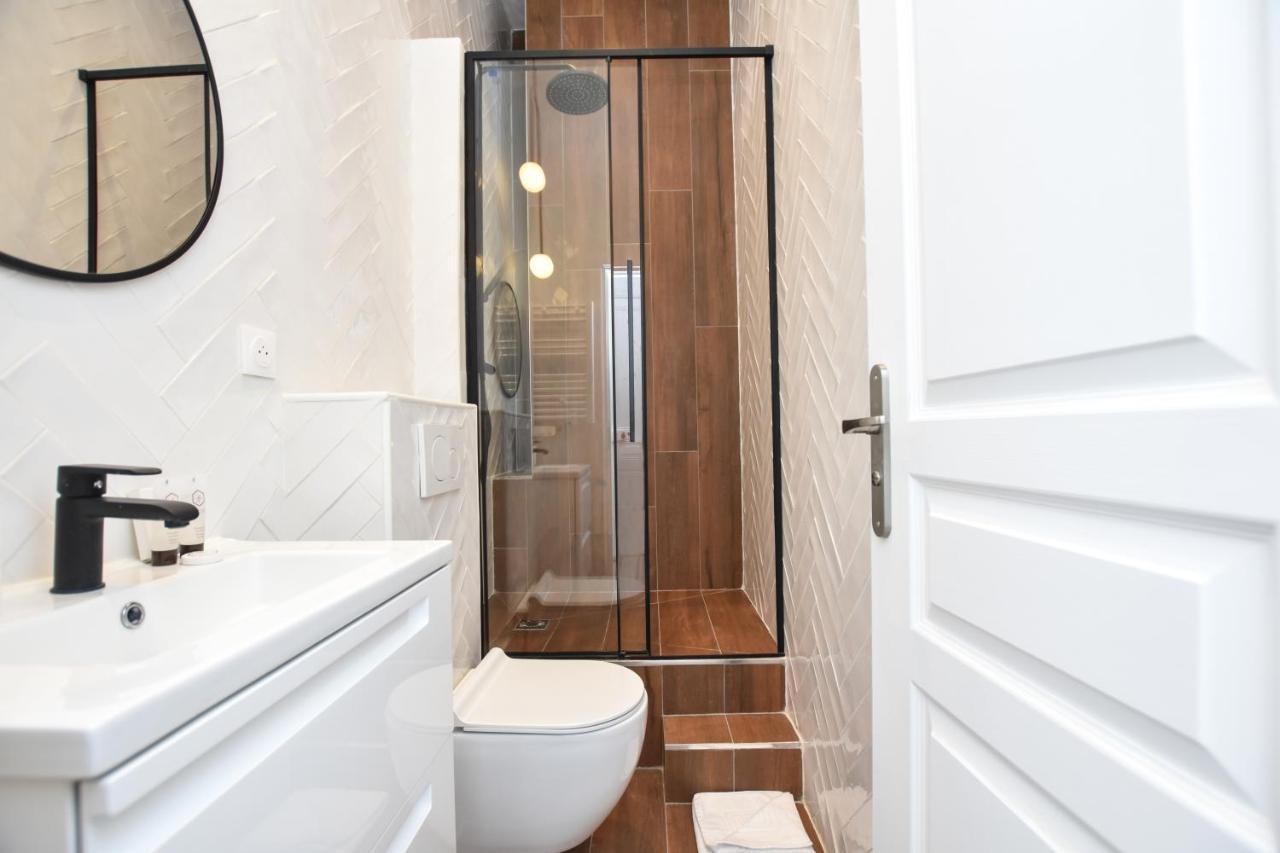 Apartment Cmg Michel Bizot / Trousseau Paris