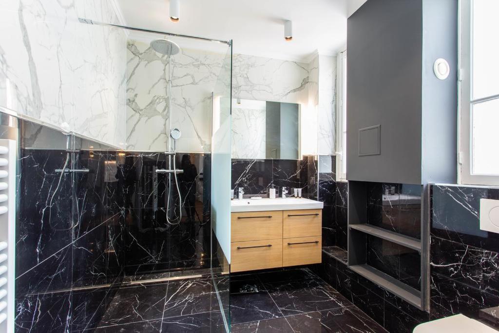 Appartement Cmg Champs Elysees - Boetie 5