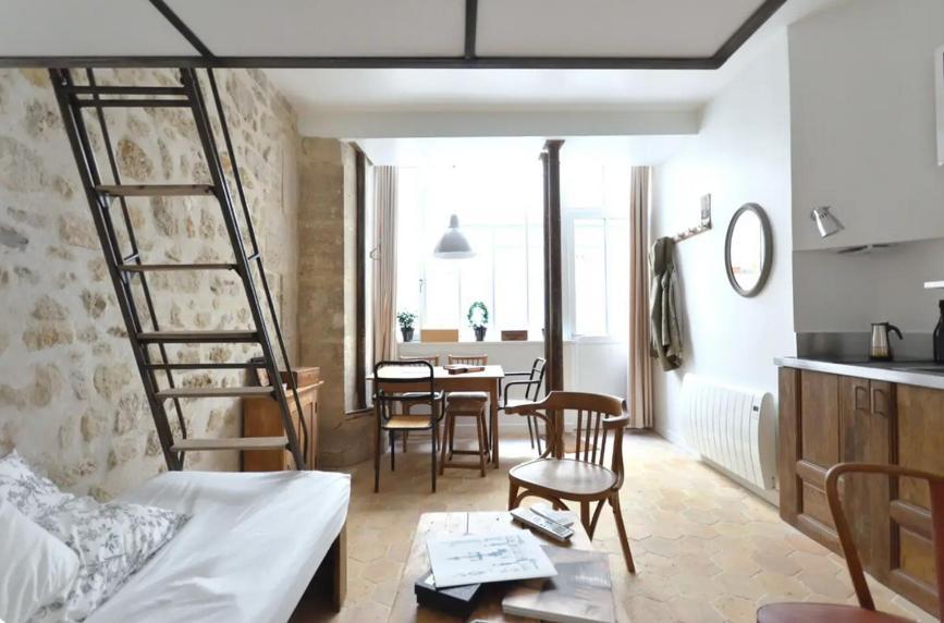 Heritage District 4 People Loft Style Apartment Paris