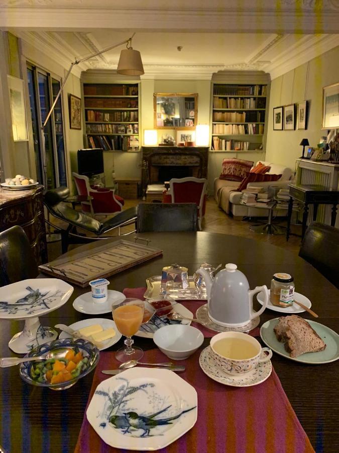 Cote Montmartre Couette-café *