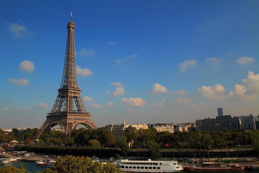 Authentic - 2p - Passy - Tour Eiffel