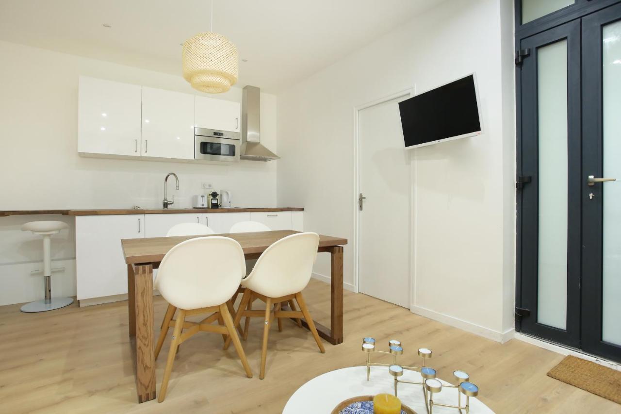 Apartment Rent A - 253, 2bdr Center Of *