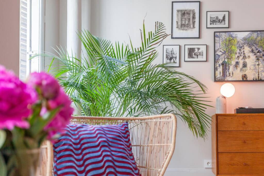 Apartment Greeter-bel Parisien De 70m2 - St Lazare Paris