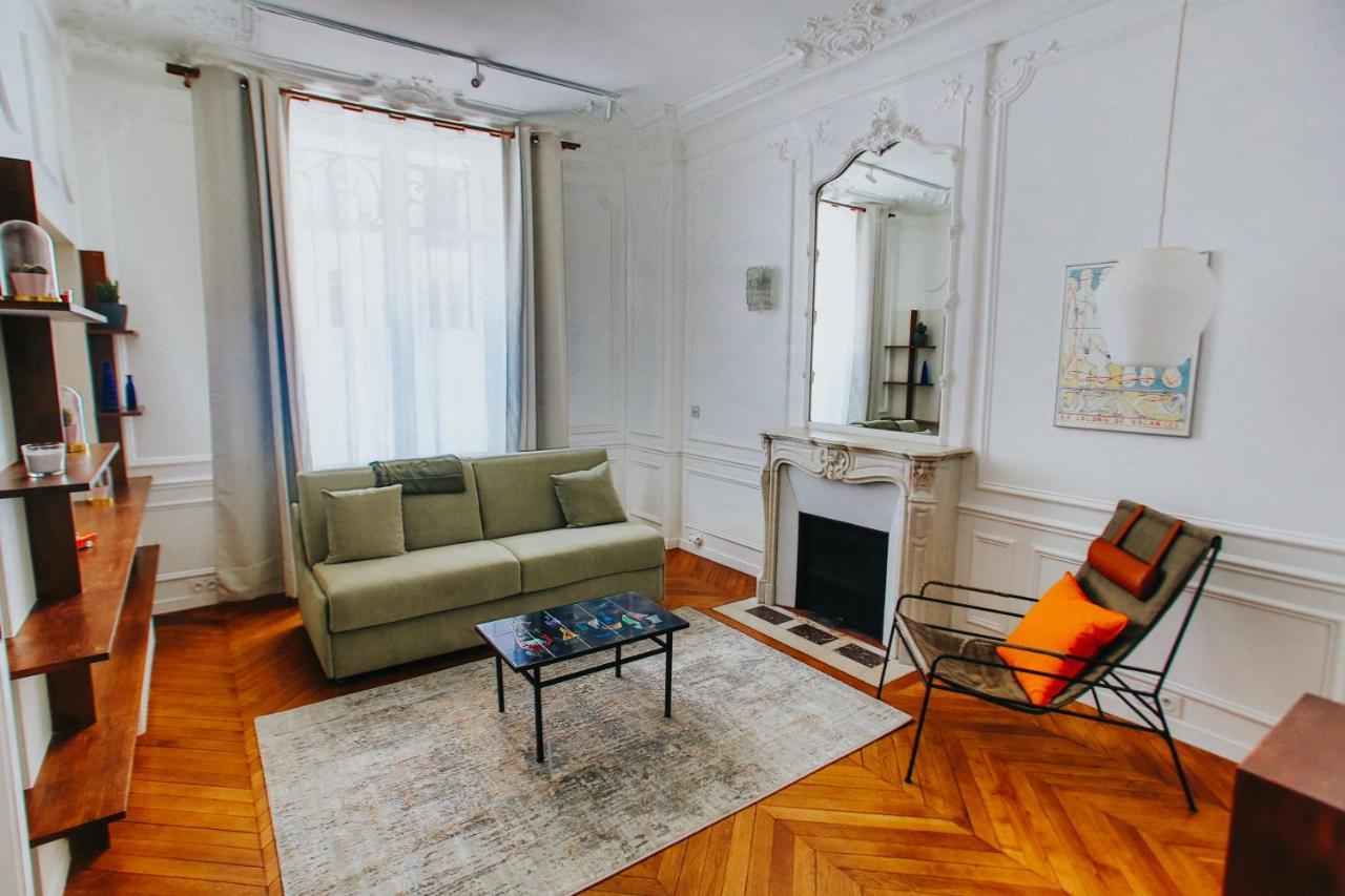 Joie Arc De Triomphe - Champs Elysee Apartment *