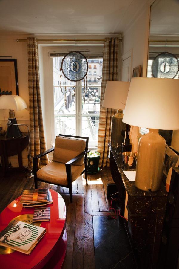 Trendy And Chic In The Heart Of Saint-germain Des Pres Apartment Paris