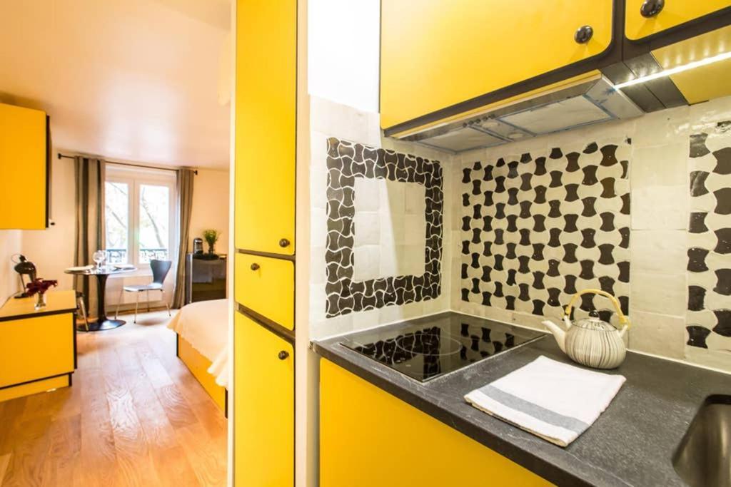 Apartment Charming Le Marais Retro Paris