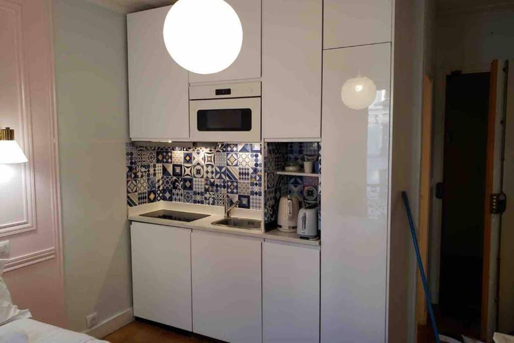 Apartment 5 District Luxembourg Gardens Paris