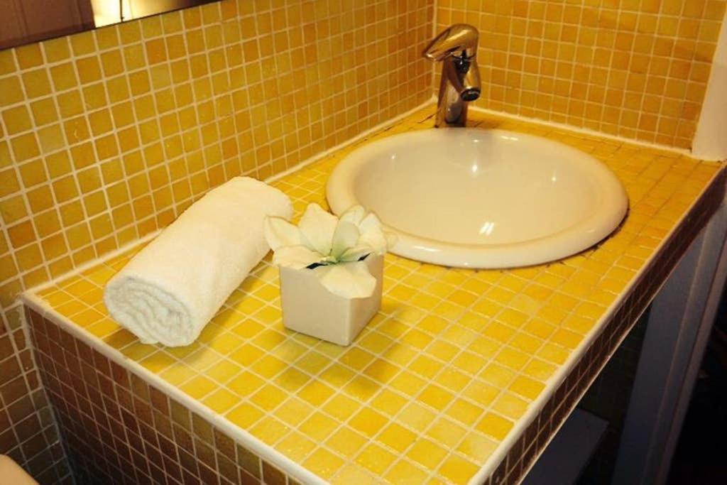 Apartment 5 District Luxembourg Gardens *