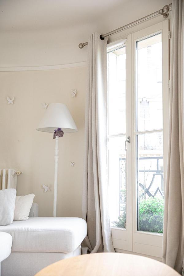 Apartment Romantic Nest Paris