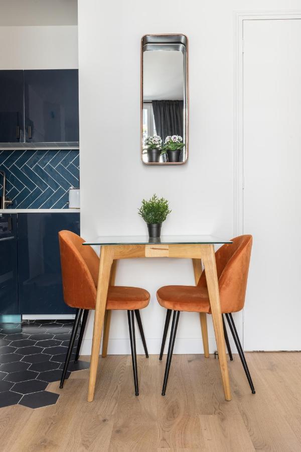Apartment Charmant Studio Au Coeur De Paris
