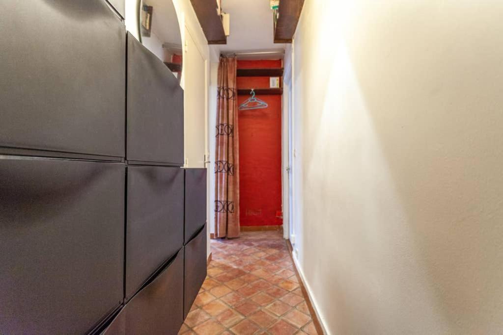 Apartment Greeter-nid Douillet Au Bord Du Canal St Martin