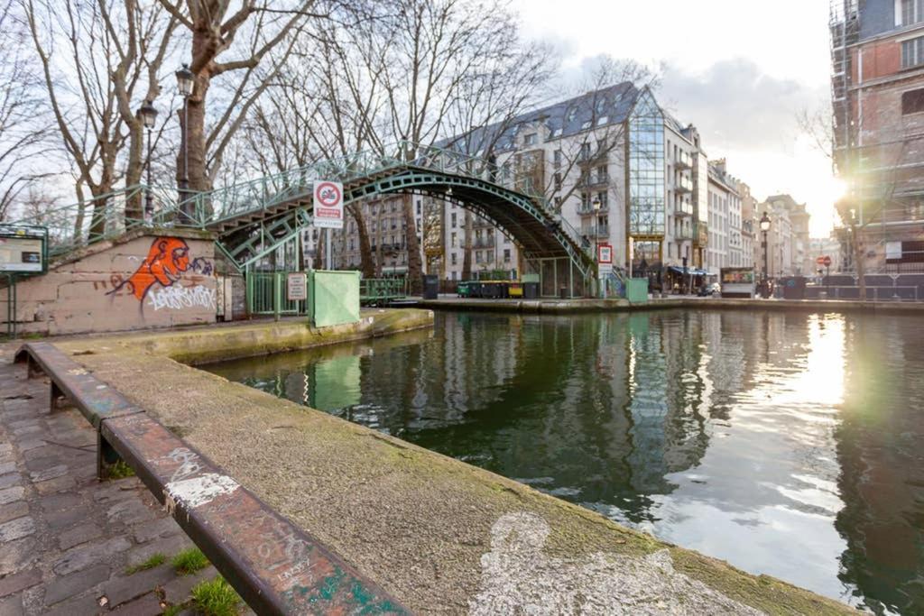 Apartment Greeter-nid Douillet Au Bord Du Canal St Martin Paris
