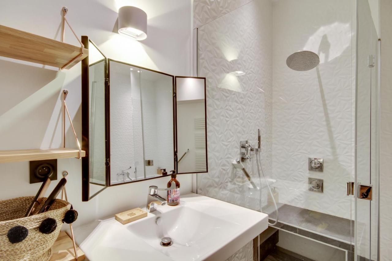 Appartement Chez Colette Canal St Martin *