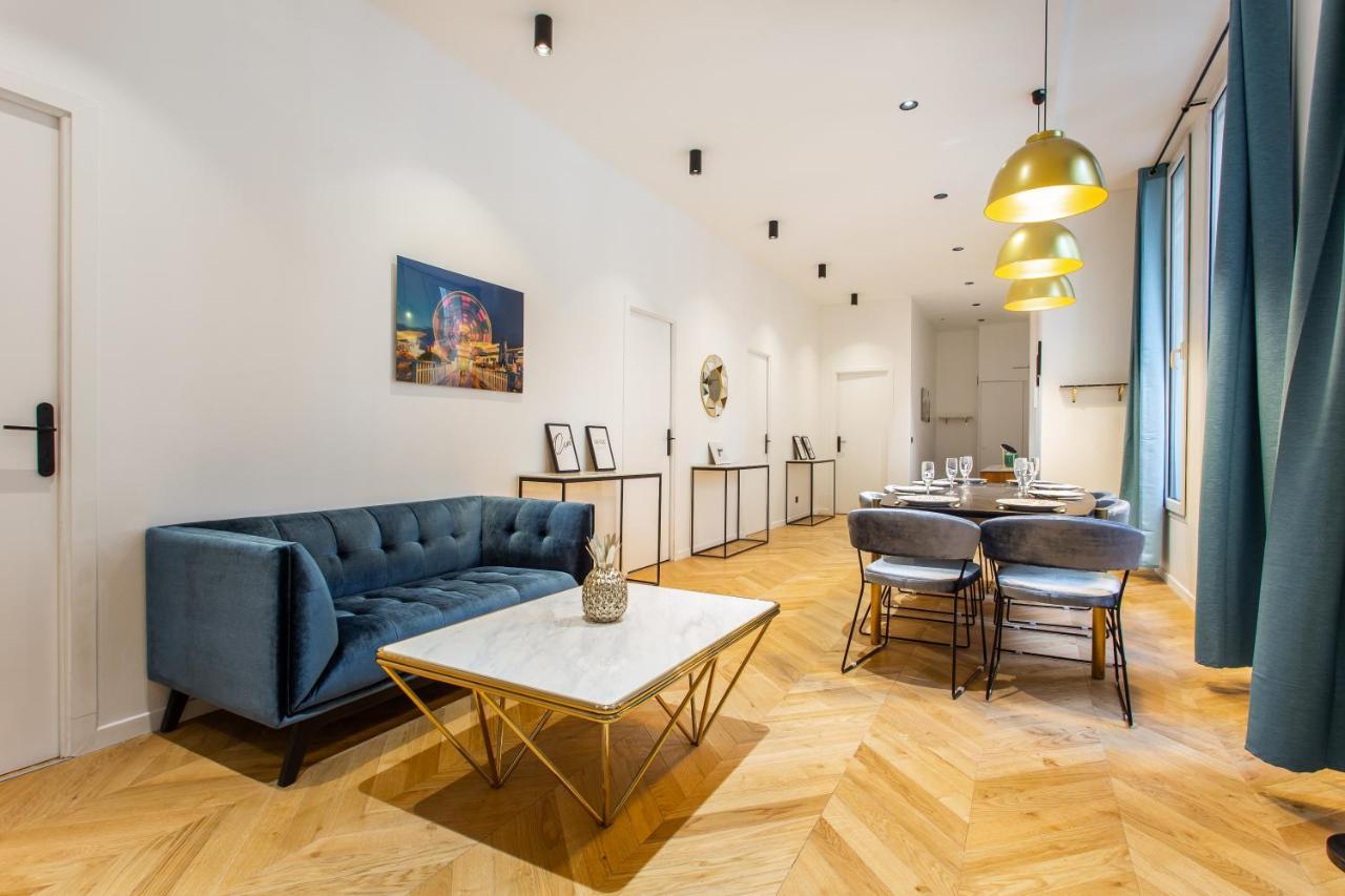 Luxury On The Champs-elysees, Heart Of Apartment