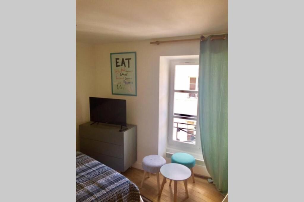 French Typical Appartement *