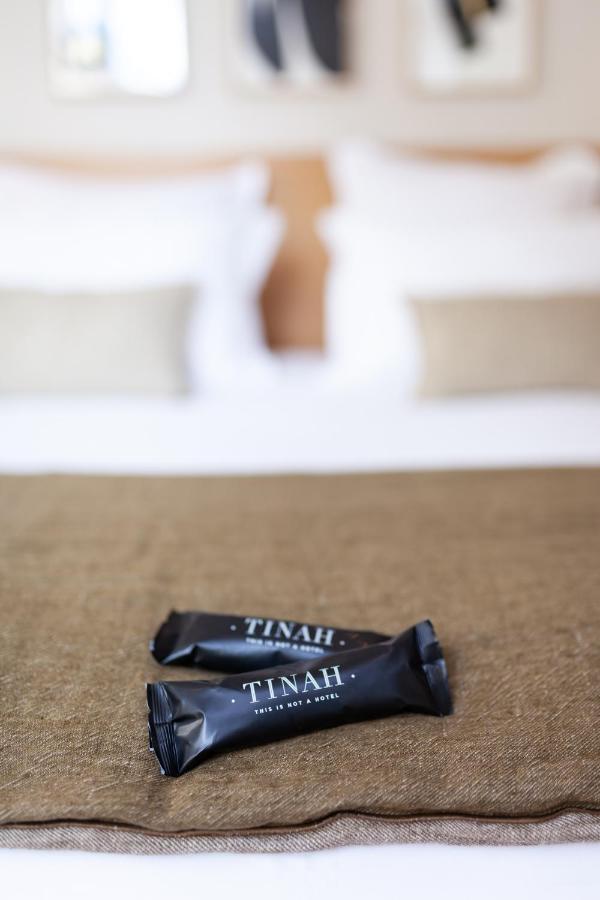 Tinah Paris, Champs Elysees Hotel Paris