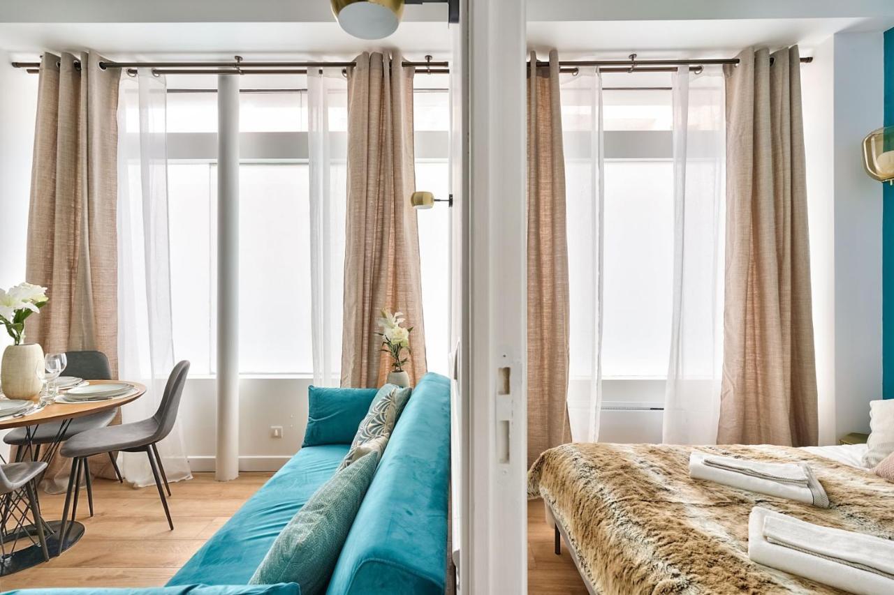 Apartment Newly Renovated ! Stunning 2br In The Heart Of 15 *