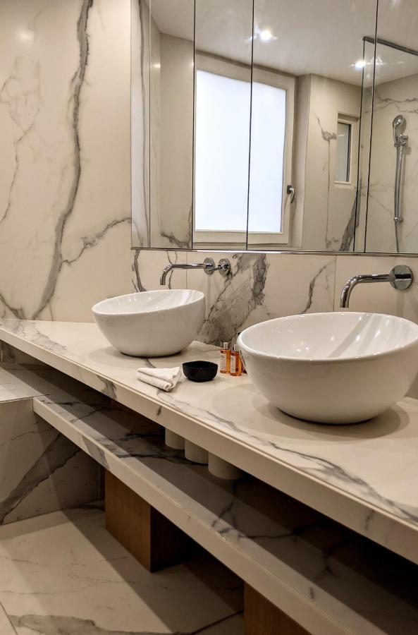 Residences Harcourt - Ile Saint Louis - * Paris