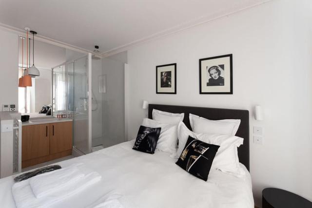 Residences Harcourt - Ile Saint Louis - Paris