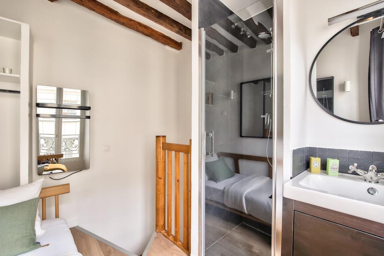 Charming Duplex In The Heart Of Apartment Paris