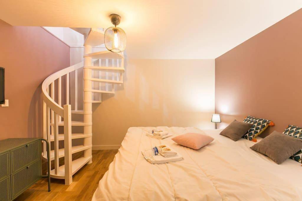 Apartment New And Cosy In Heart Of Paris, 12e, 4pers