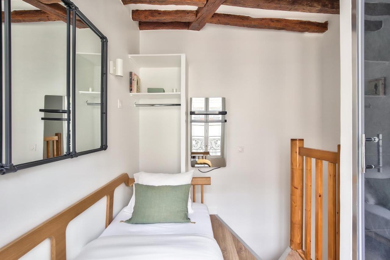 Charming Duplex In The Heart Of * Paris