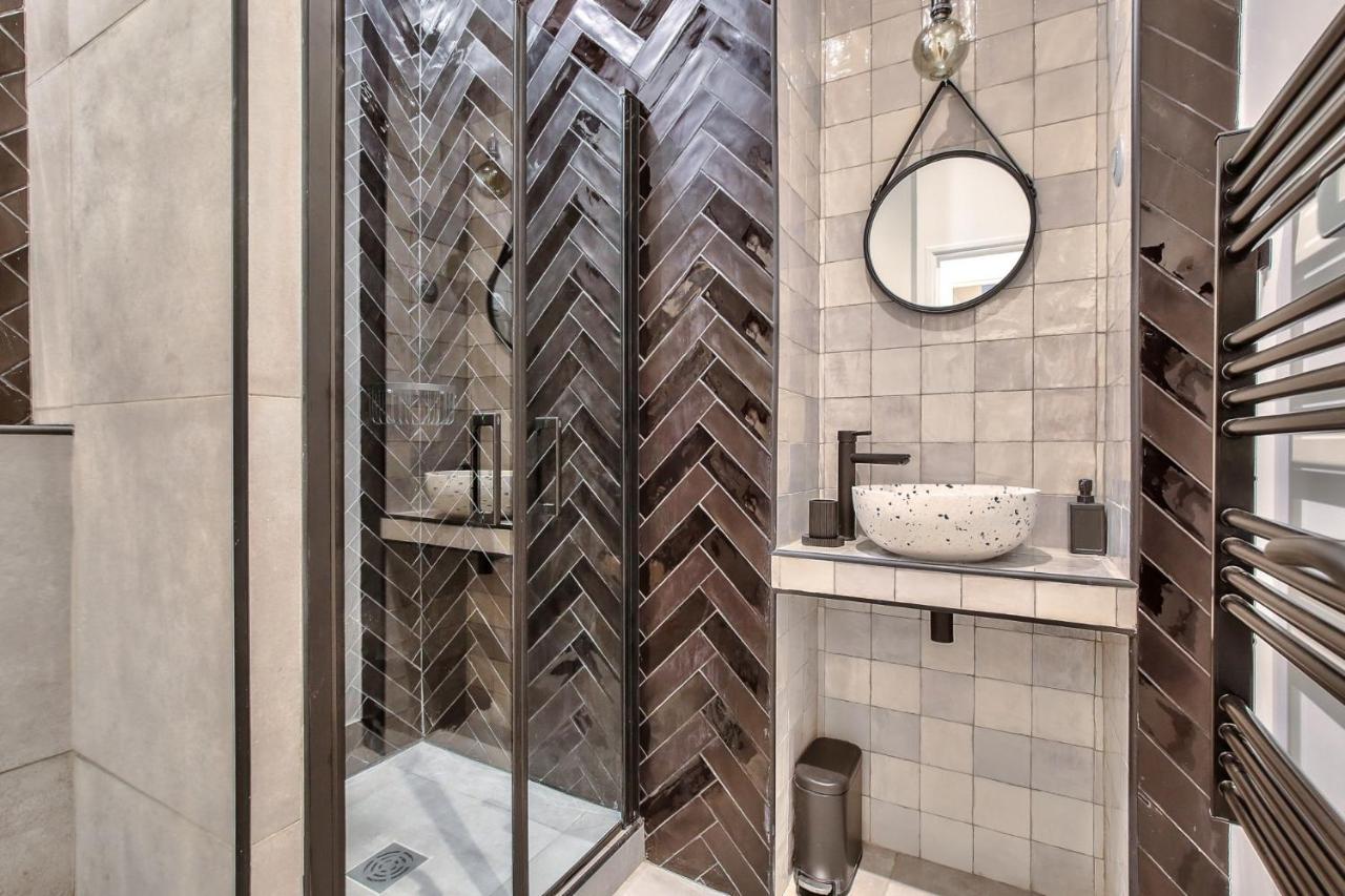 Apartment New ! Charming 1br In 15
