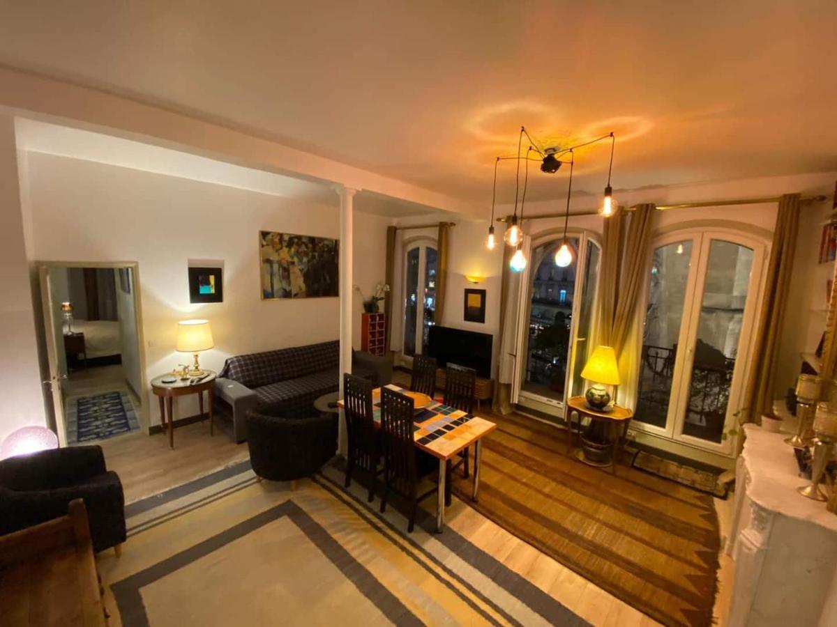 Apartment Romantic In