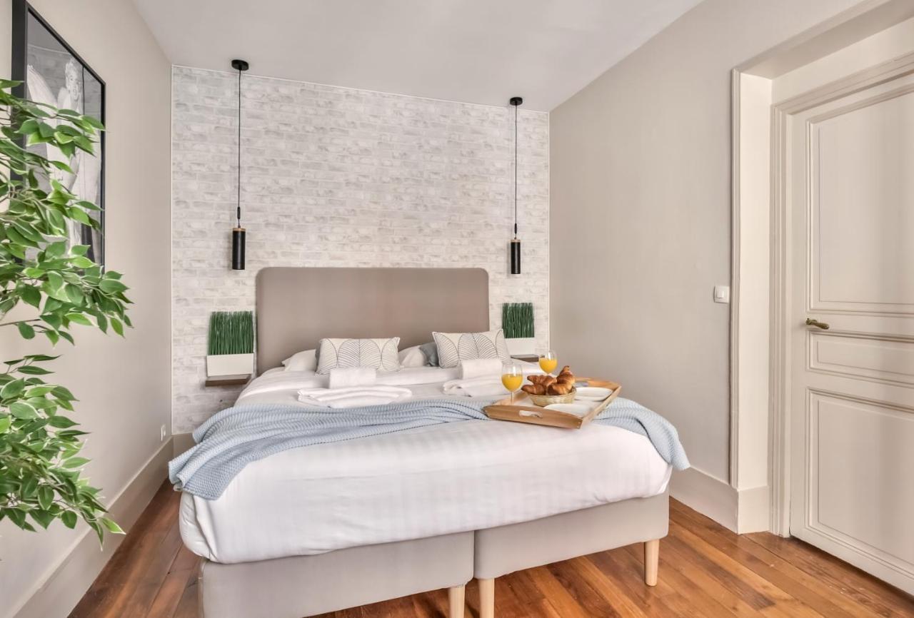 Apartment 833 - Porte De Versailles - Lovely Paris