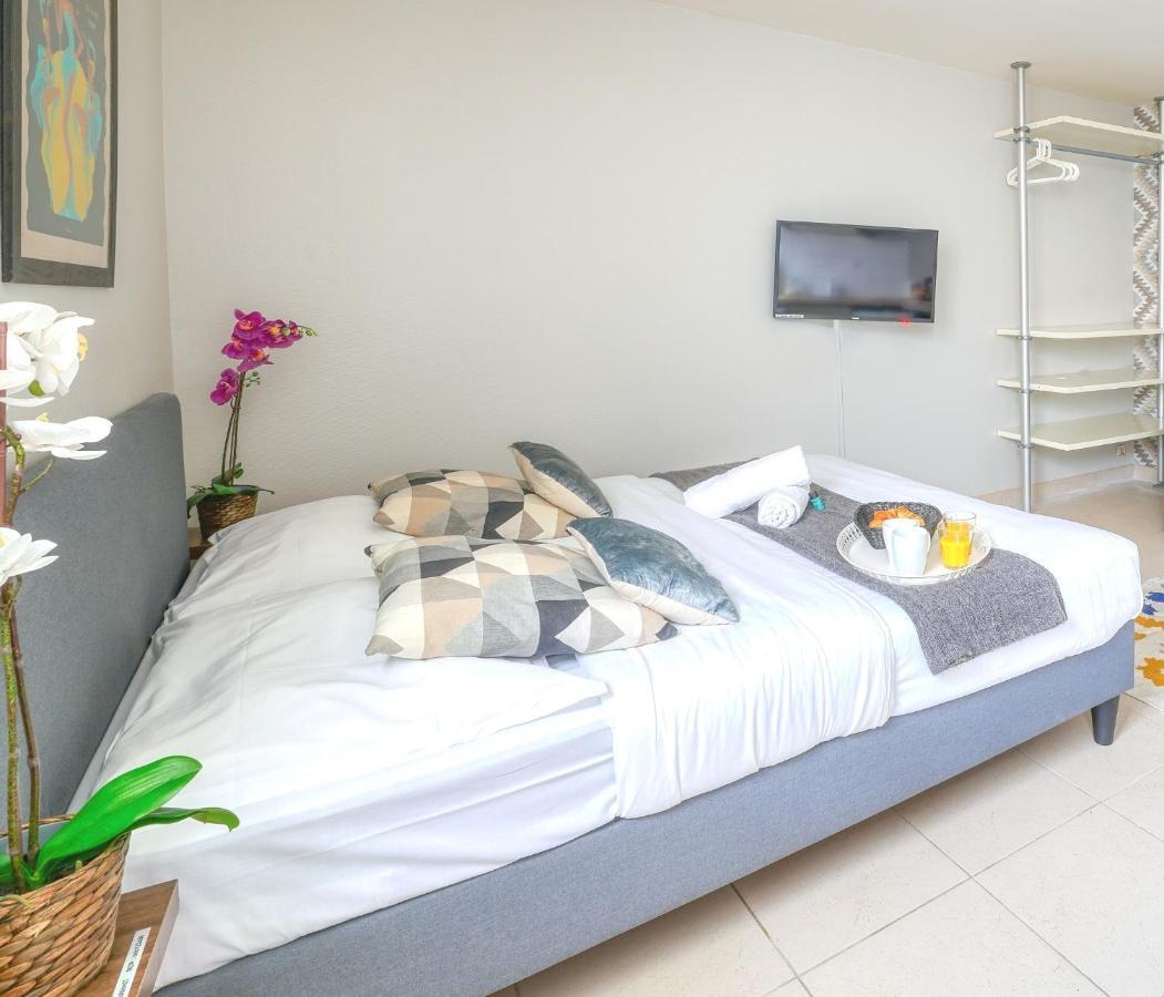 833 - Porte De Versailles - Lovely Apartment Paris