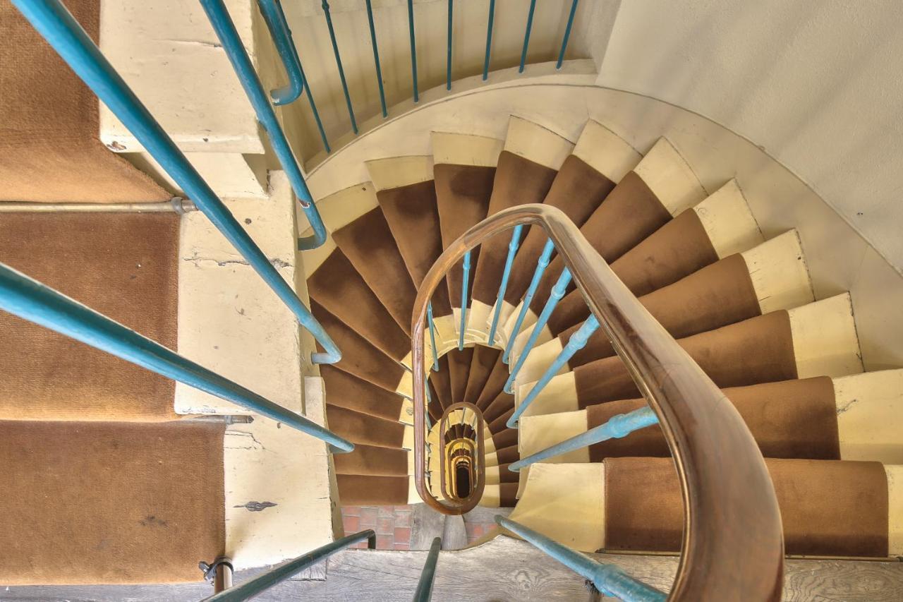 Apartment 1619 - Quartier Latin - Charming Flat