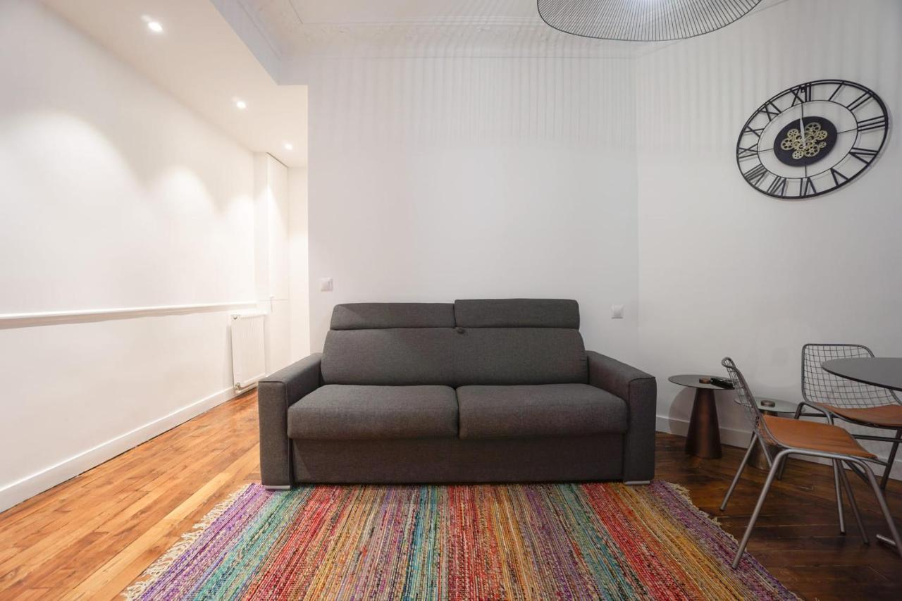 Apartamento Large Flat At 2 Steps From The Eiffel Tower *
