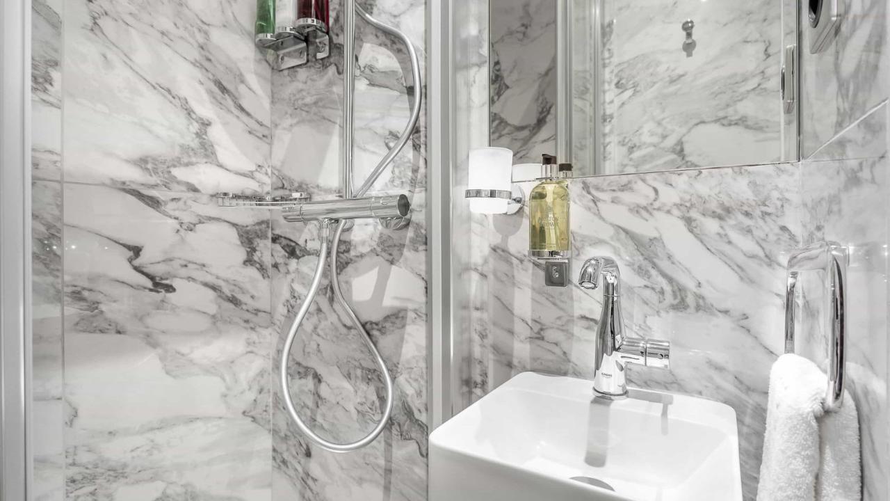Luxury 4 Bedroom 3 Bathroom Aristocratic - Louvre * Paris