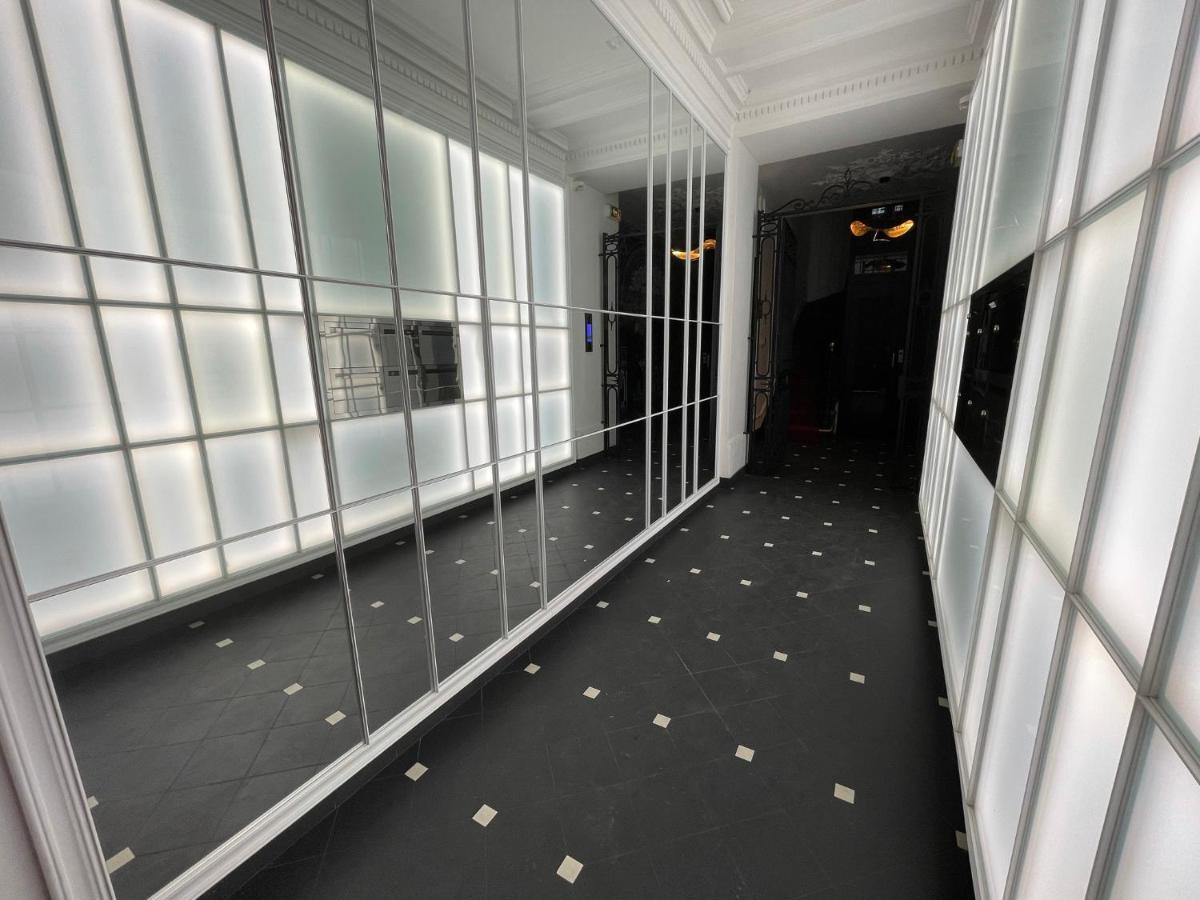 Residences Harcourt - Ile Saint Louis - * Paris