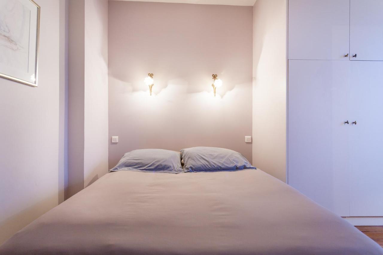 Apartment Greeter-appartement Haussmannien Avec Balcon *