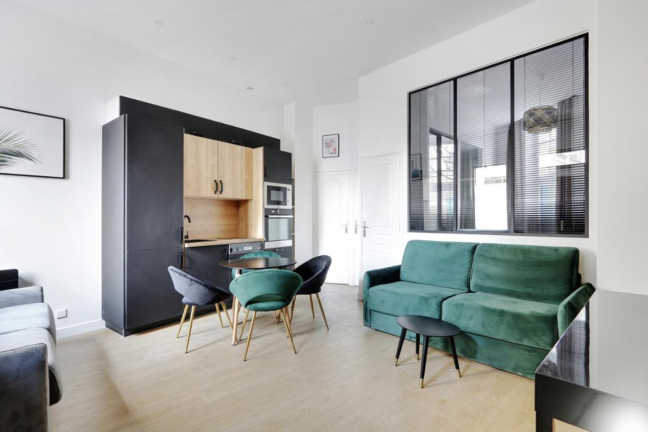 Apartment Off Majesti In Marais - Rue Du Petit Musc