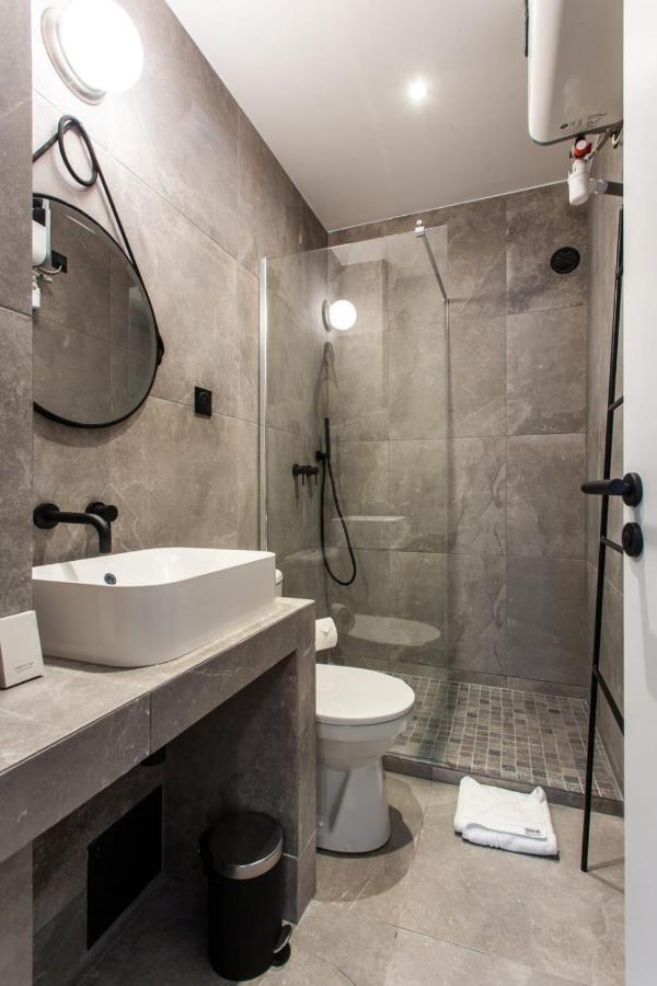 Cmg Bon Marche - Leroux D Apartment