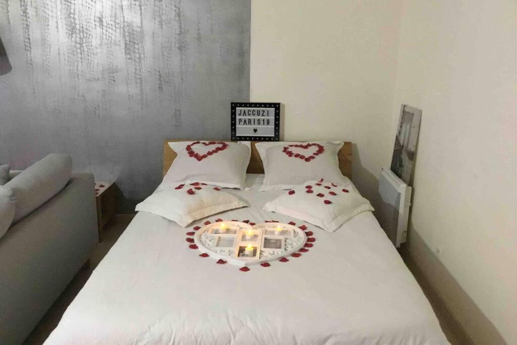 Cosy Private Jacuzzi Spa Apartment In Paris *