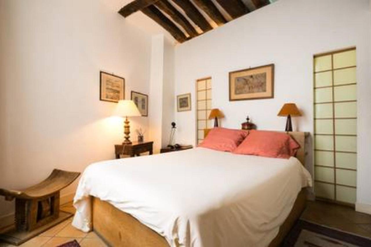 Duplex St-michel - Quartier Latin Apartamento *