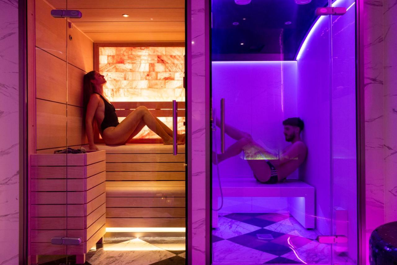 Hotel & Saint-jacques 4*