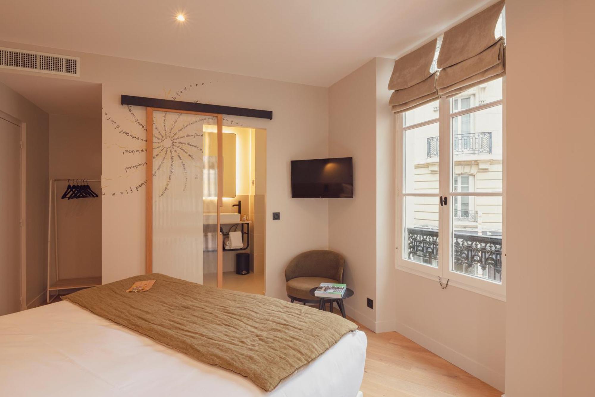 Hotel Tinah Paris, Champs Elysees