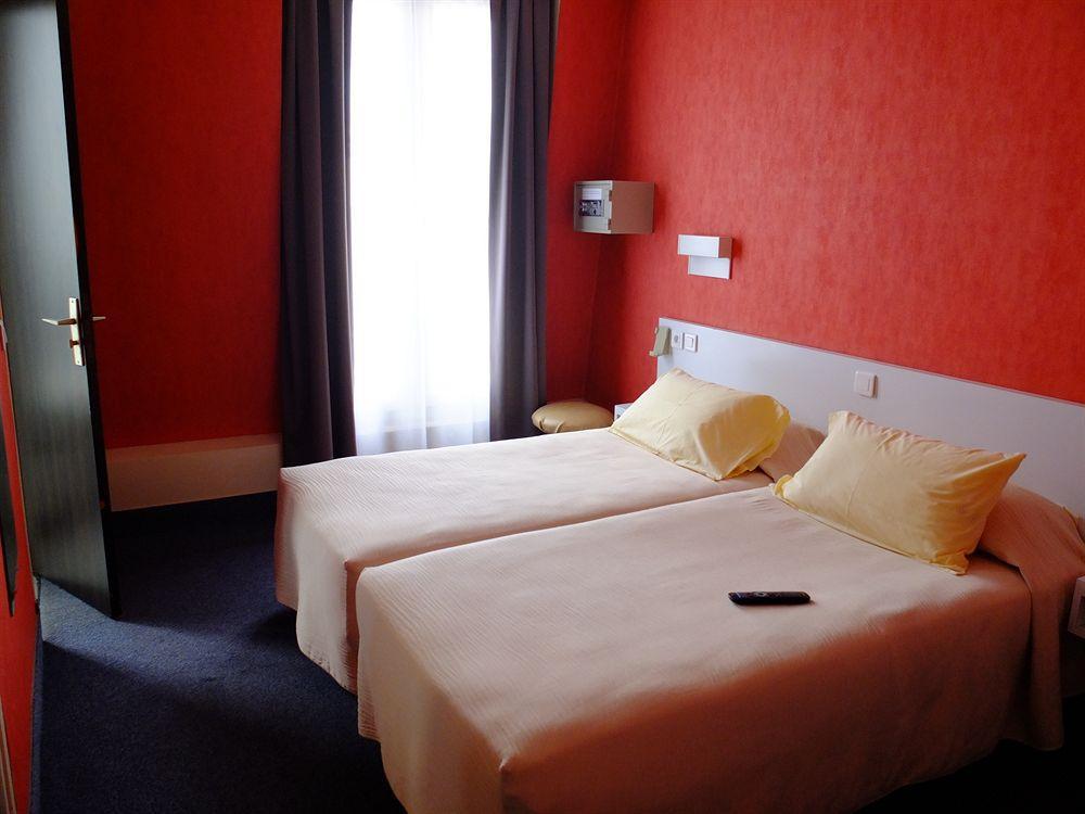 De Flore Hotel
