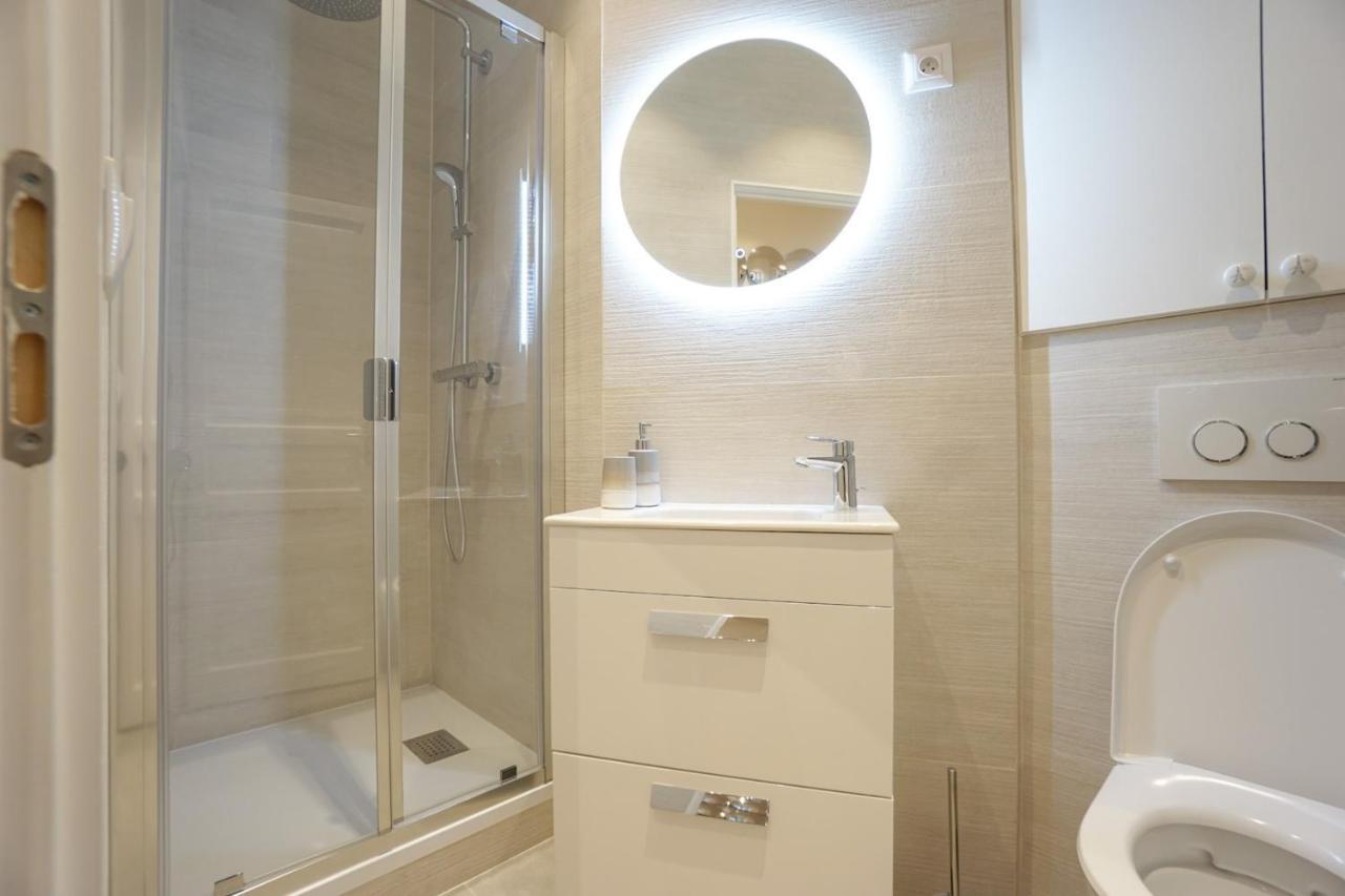Apartamento Large Flat At 2 Steps From The Eiffel Tower