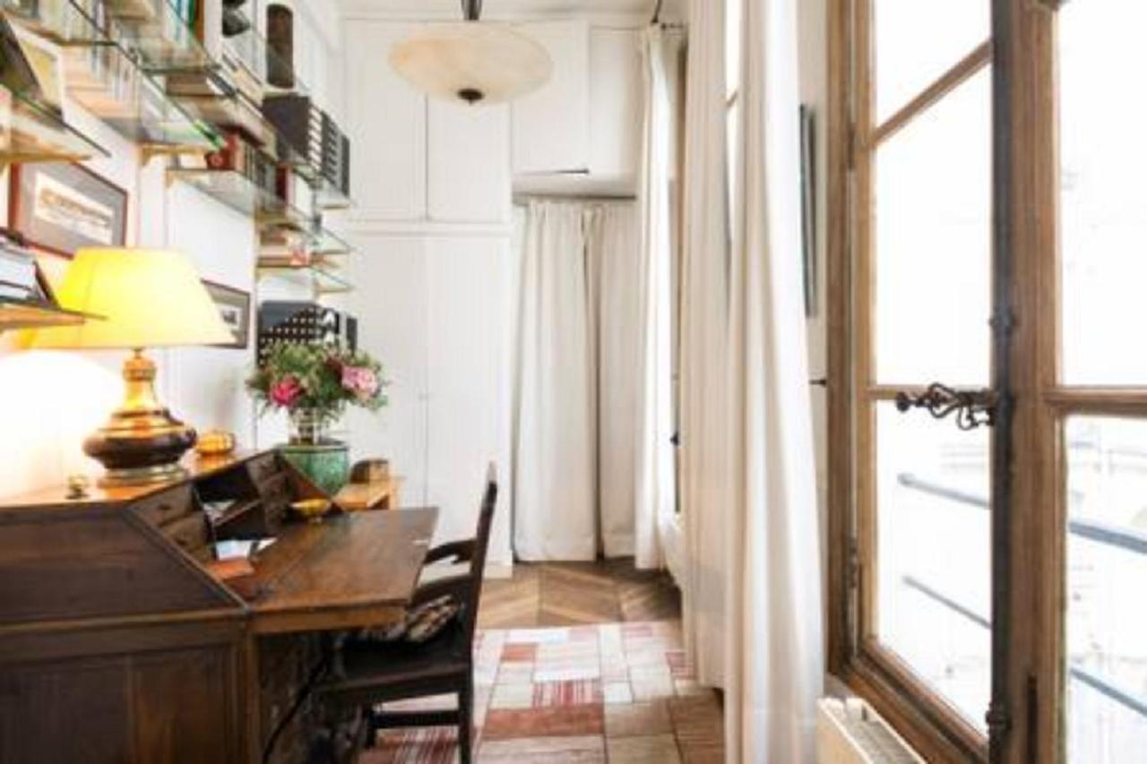 Duplex St-michel - Quartier Latin Apartamento *