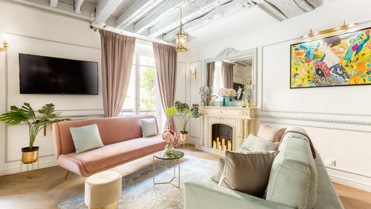 Luxury 4 Bedroom 3 Bathroom Aristocratic - Louvre * Paris