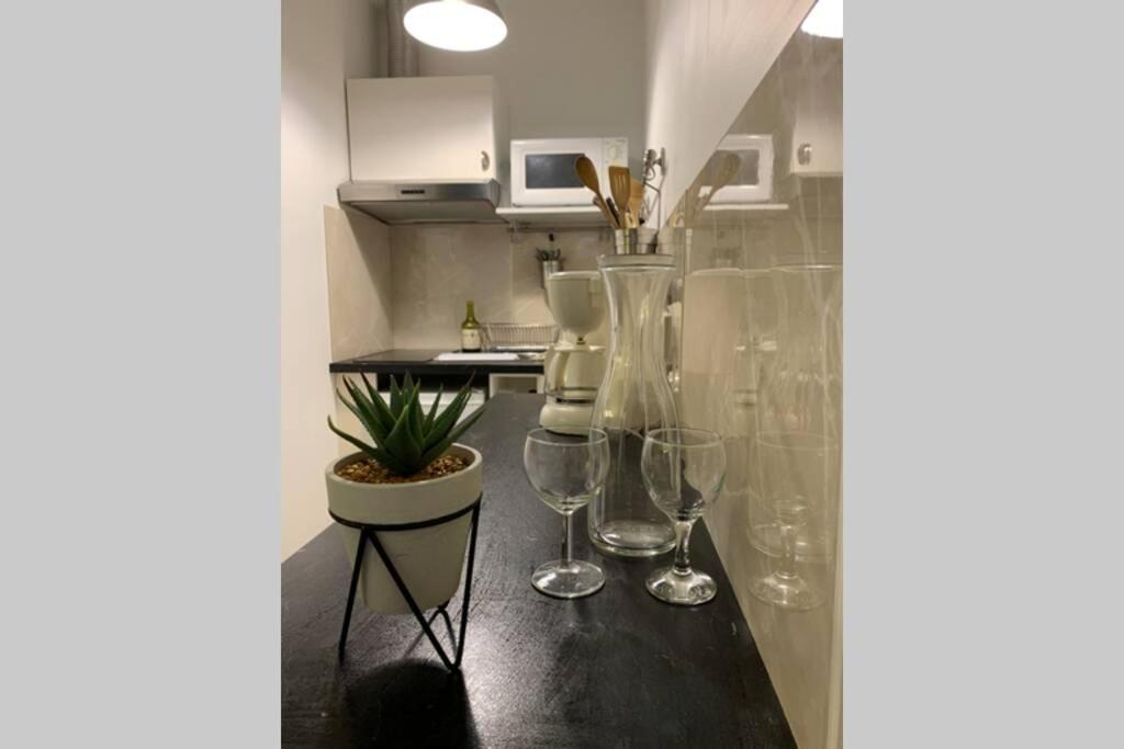 De Charme A Montmartre Apartment Paris